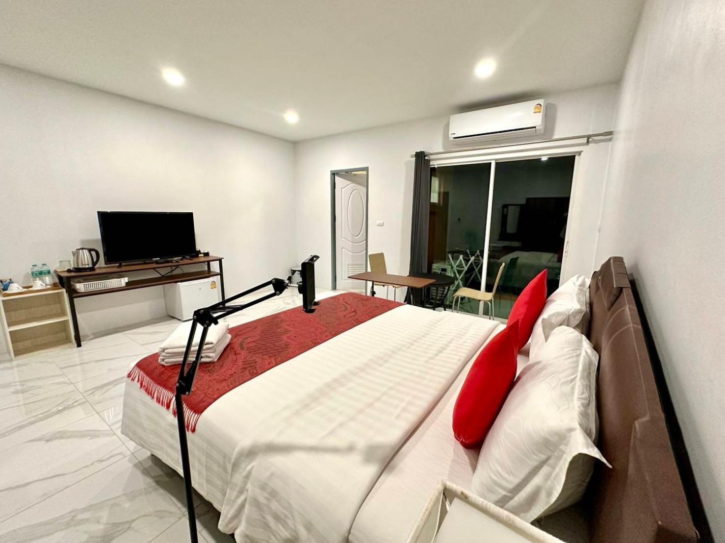 Pr Room For Rent Kamala Beach Exterior foto